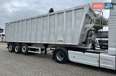 Самоскид напівпричіп Benalu TX39 2012 в 