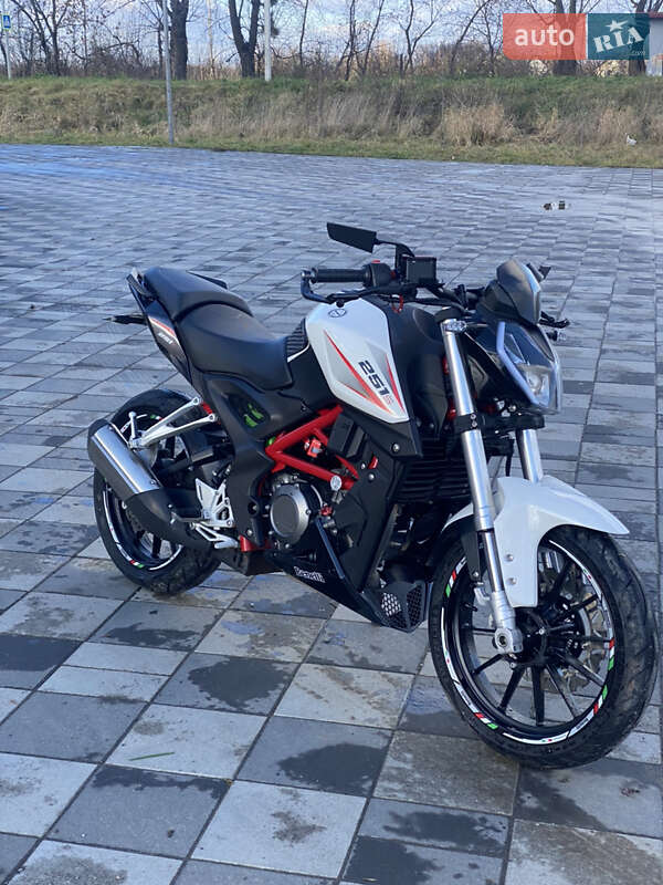 Мотоцикл Классик Benelli 251S 2020 в Самборе