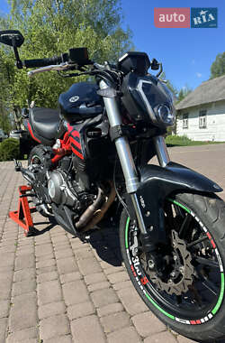 Мотоцикл Без обтекателей (Naked bike) Benelli 302S 2020 в 