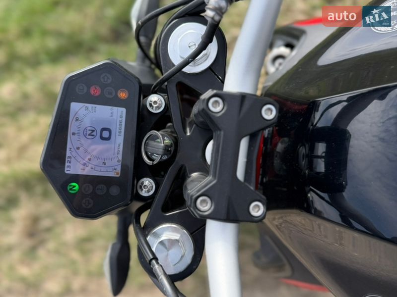 Мотоцикл Без обтекателей (Naked bike) Benelli 302S 2020 в Локачах фото 7 Мотоцикл Без обтекателей (Naked bike) Benelli 302S 2020 в Локачах