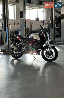 Мотоцикл Без обтекателей (Naked bike) Benelli TNT 25 2017 в 