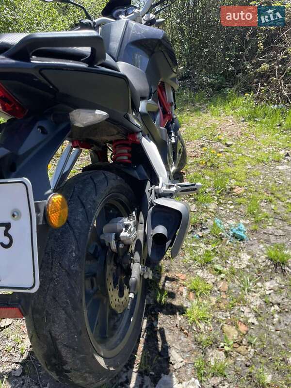 Мотоцикл Без обтекателей (Naked bike) Benelli TNT 25 2018 в Ужгороде