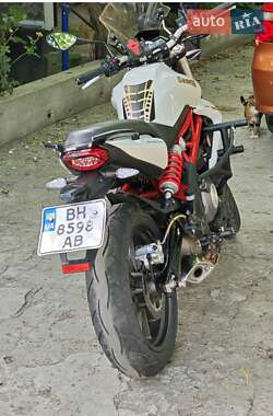 Спортбайк Benelli TNT 300 2018 в 
