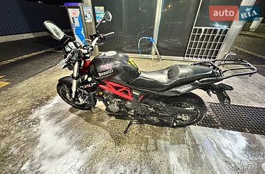 Мотоцикл Без обтекателей (Naked bike) Benelli TNT 300 2018 в Днепре фото 3 Мотоцикл Без обтекателей (Naked bike) Benelli TNT 300 2018 в Днепре