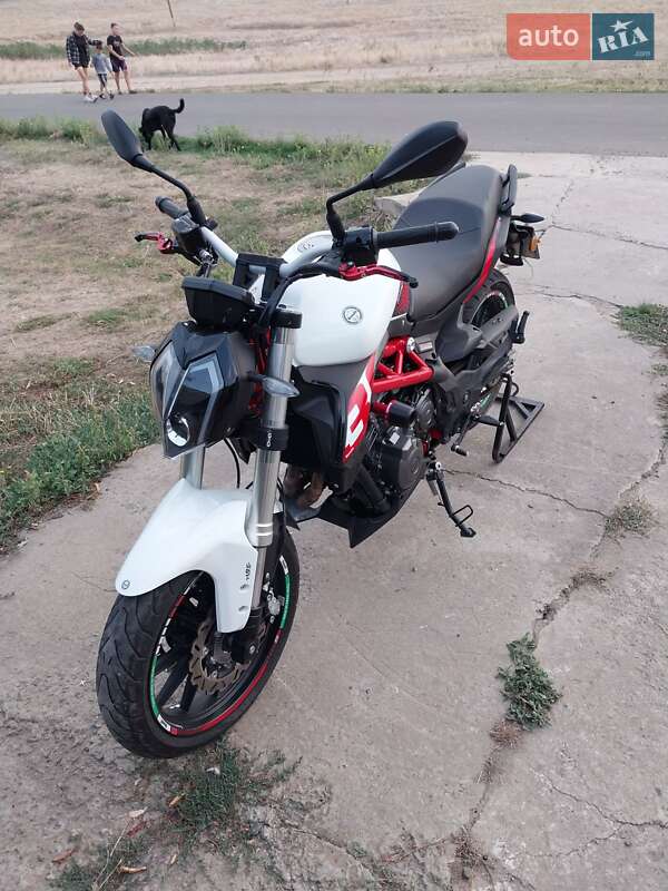Мотоцикл Классик Benelli TNT 302S 2020 в Одессе