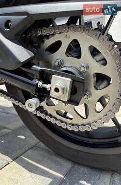 Мотоцикл Без обтекателей (Naked bike) Benelli TNT 302S 2020 в 