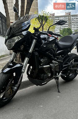 Мотоцикл Многоцелевой (All-round) Benelli TNT 2005 в 