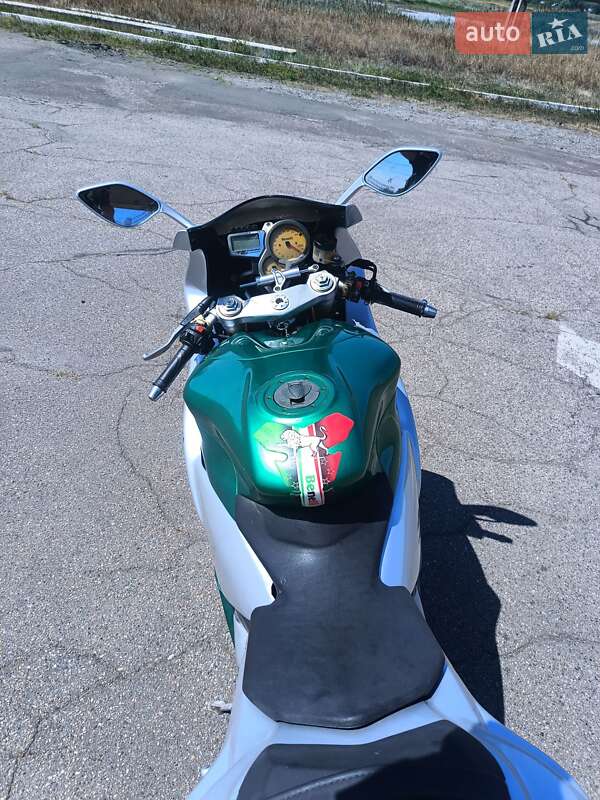 Спортбайк Benelli Tornado Tre 2006 в Славянске фото 8 Спортбайк Benelli Tornado Tre 2006 в Славянске