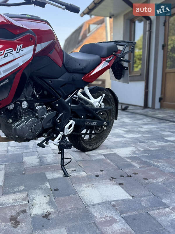 Мотоцикл Классік Benelli TRK 2021 в Чернівцях