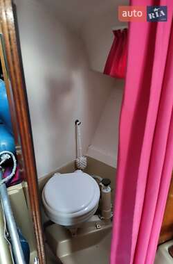 Парусная яхта Beneteau Oceanis 1987 в Киеве