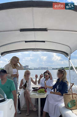 Катер Bentley Pontoons 19 2012 в 
