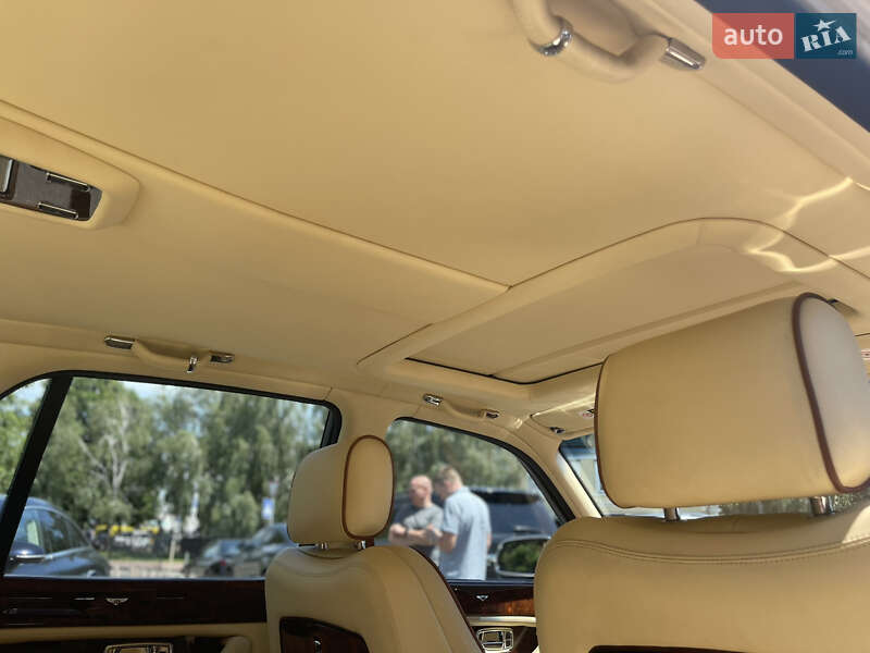 Седан Bentley Arnage 2007 в Києві фото 20 Седан Bentley Arnage 2007 в Києві