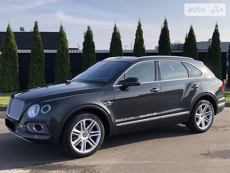 Внедорожник / Кроссовер Bentley Bentayga 2016 в Киеве