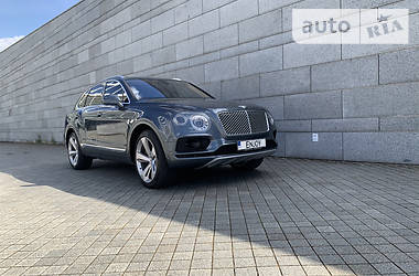 Позашляховик / Кросовер Bentley Bentayga 2016 в 
