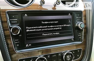 Внедорожник / Кроссовер Bentley Bentayga 2017 в Киеве