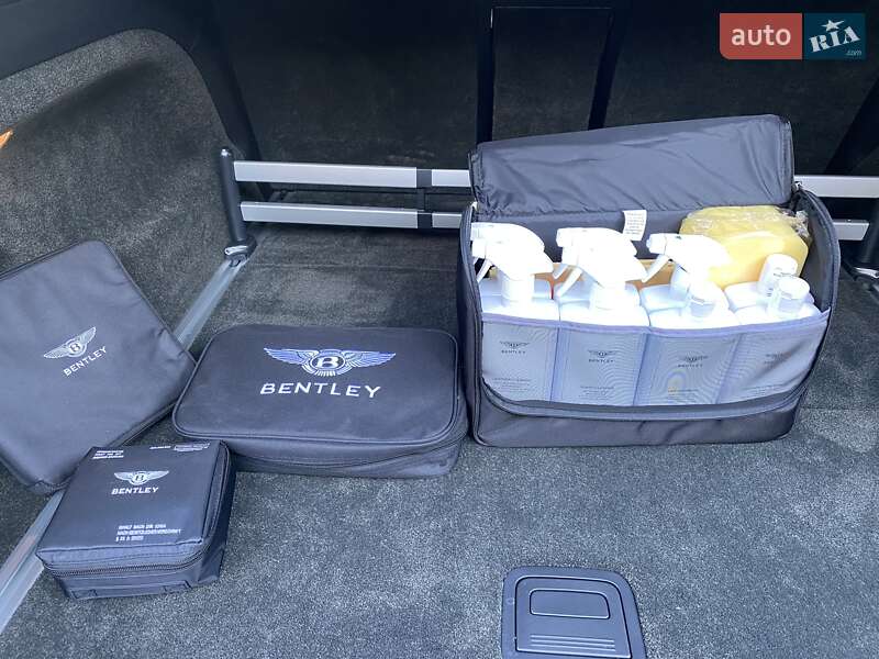 Внедорожник / Кроссовер Bentley Bentayga 2019 в Одессе