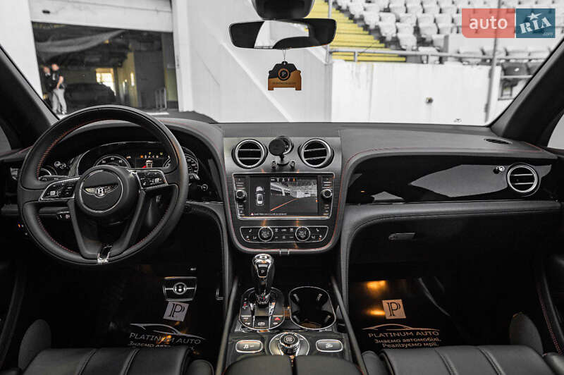 Внедорожник / Кроссовер Bentley Bentayga 2018 в Одессе фото 44 Внедорожник / Кроссовер Bentley Bentayga 2018 в Одессе