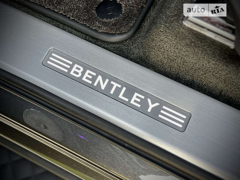 Внедорожник / Кроссовер Bentley Bentayga 2020 в Одессе