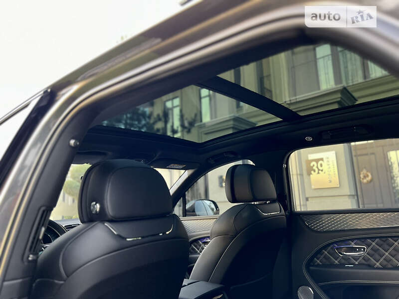Внедорожник / Кроссовер Bentley Bentayga 2020 в Одессе