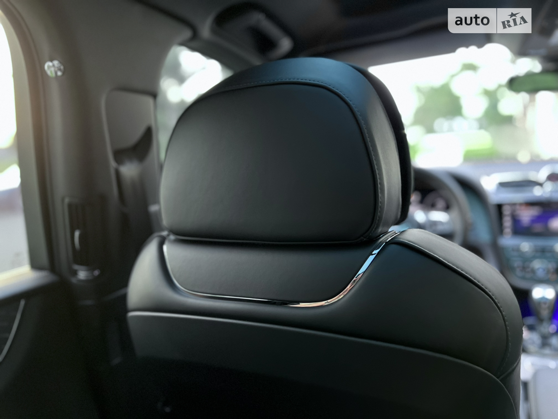 2020 Bentley Bentayga - мініатюра 48