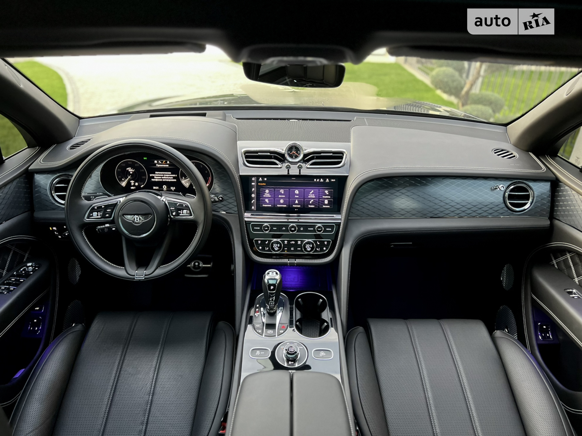 2020 Bentley Bentayga - мініатюра 52
