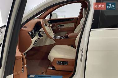 Внедорожник / Кроссовер Bentley Bentayga 2018 в Киеве