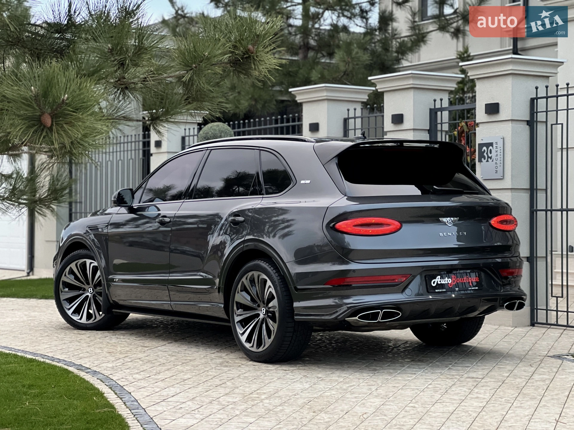 2020 Bentley Bentayga - мініатюра 9