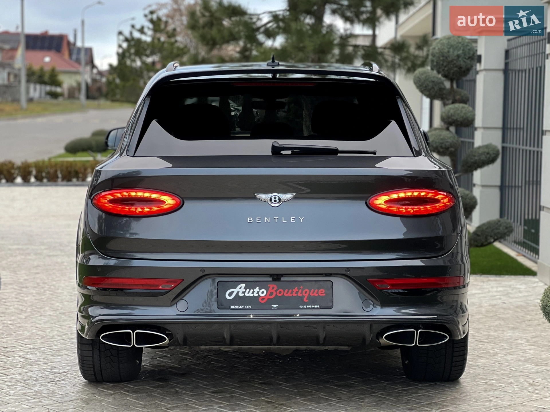 2020 Bentley Bentayga - мініатюра 14