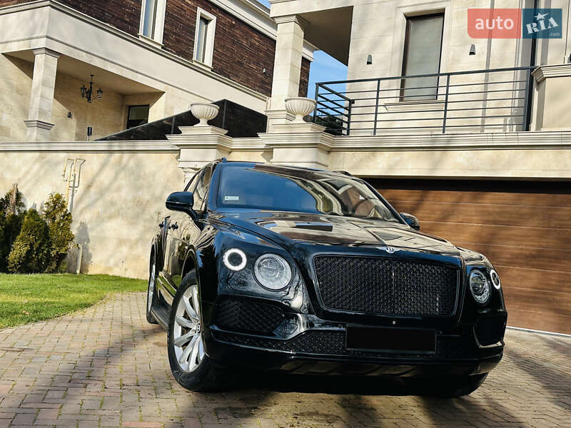 Внедорожник / Кроссовер Bentley Bentayga 2016 в Одессе фото 26 Внедорожник / Кроссовер Bentley Bentayga 2016 в Одессе