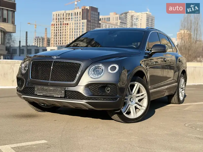 Bentley Bentayga 2017 VIN SJAAE34V3JC018233 фото оголошення 3 з 33