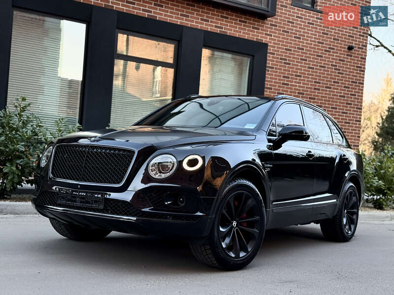 Внедорожник / Кроссовер Bentley Bentayga 2016 в Львове