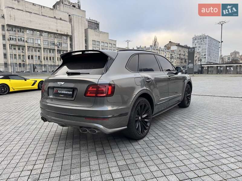 Внедорожник / Кроссовер Bentley Bentayga 2019 в Киеве