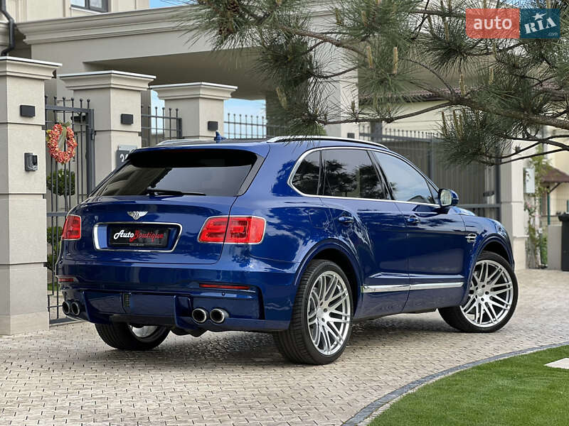 Внедорожник / Кроссовер Bentley Bentayga 2017 в Одессе фото 16 Внедорожник / Кроссовер Bentley Bentayga 2017 в Одессе