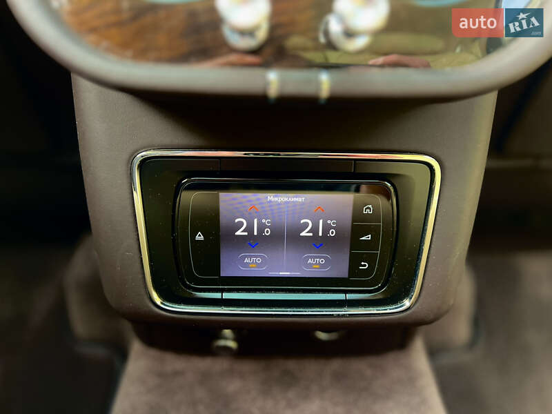 Внедорожник / Кроссовер Bentley Bentayga 2017 в Одессе фото 39 Внедорожник / Кроссовер Bentley Bentayga 2017 в Одессе