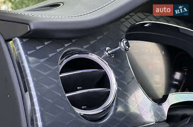 Внедорожник / Кроссовер Bentley Bentayga 2021 в 