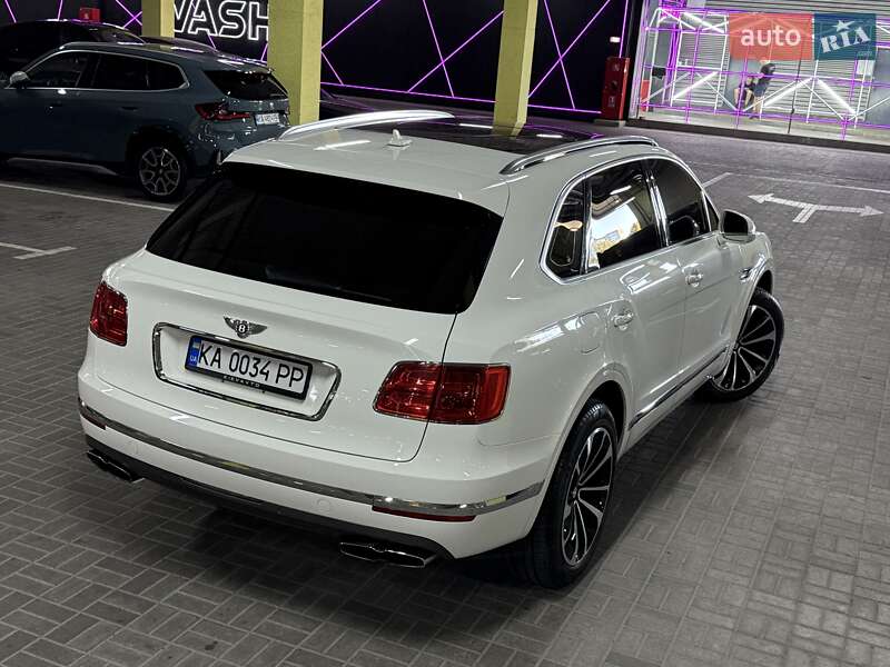 Позашляховик / Кросовер Bentley Bentayga 2019 в Києві