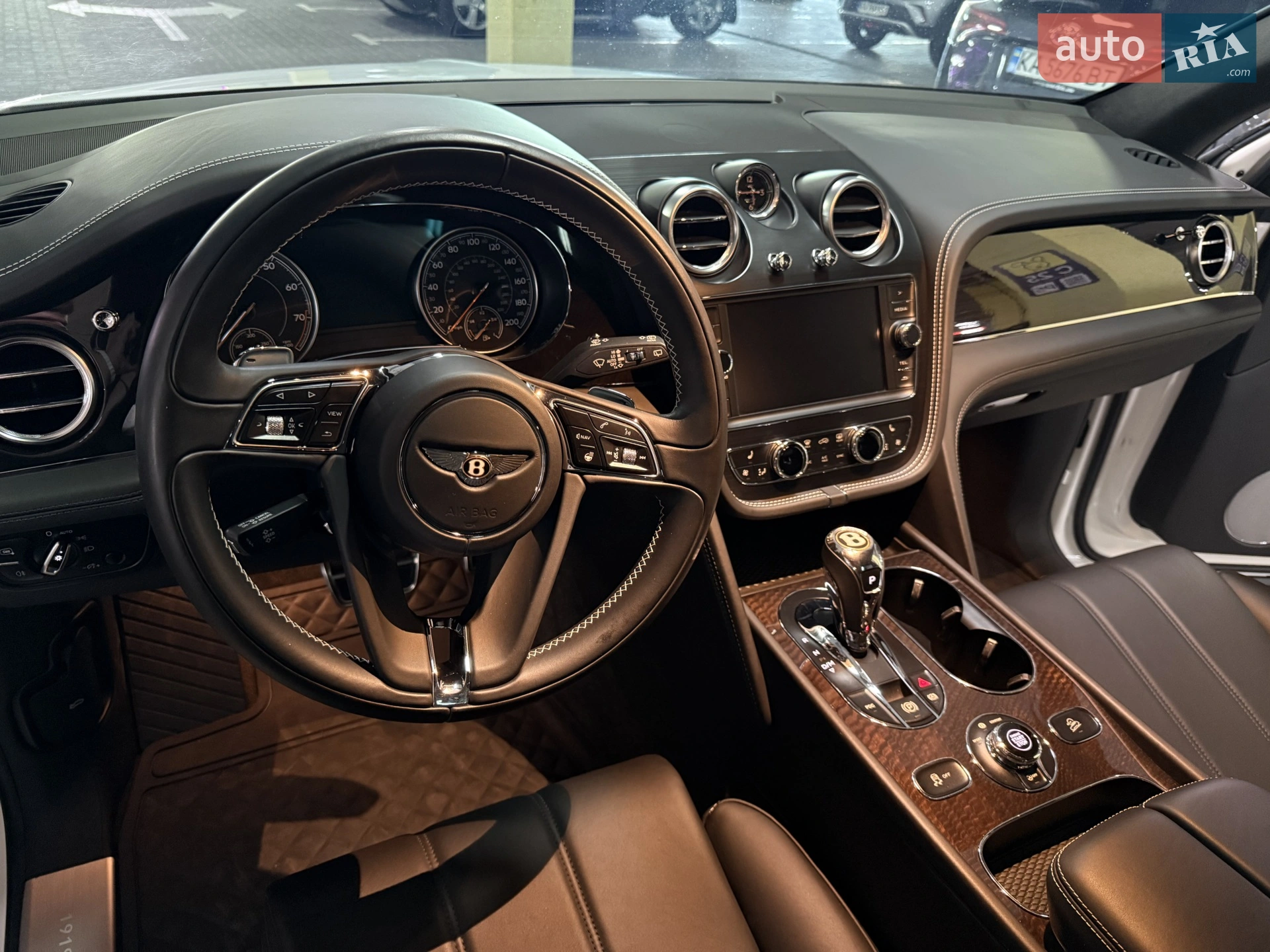 2019 Bentley Bentayga - мініатюра 4