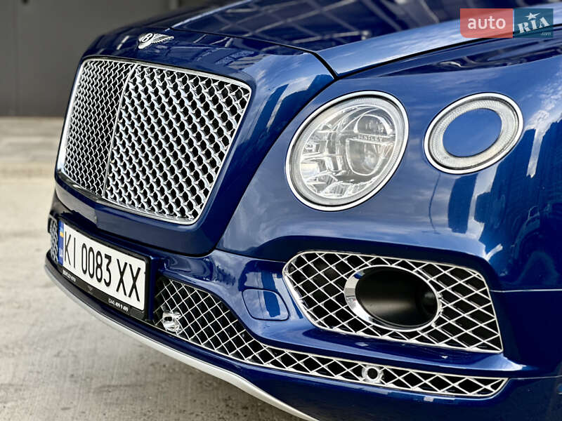 Позашляховик / Кросовер Bentley Bentayga 2016 в Києві