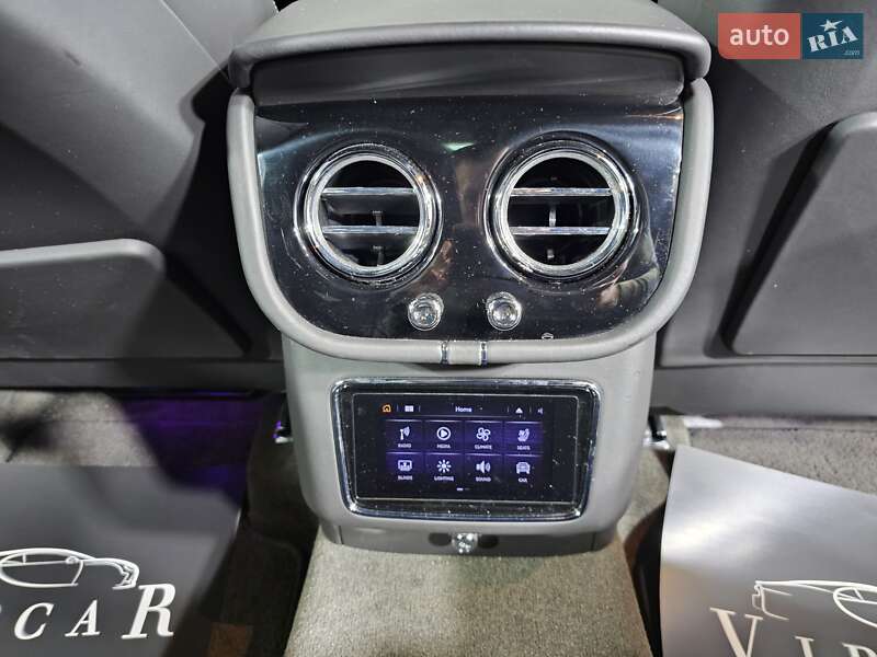 Позашляховик / Кросовер Bentley Bentayga 2021 в Києві фото 15 Позашляховик / Кросовер Bentley Bentayga 2021 в Києві