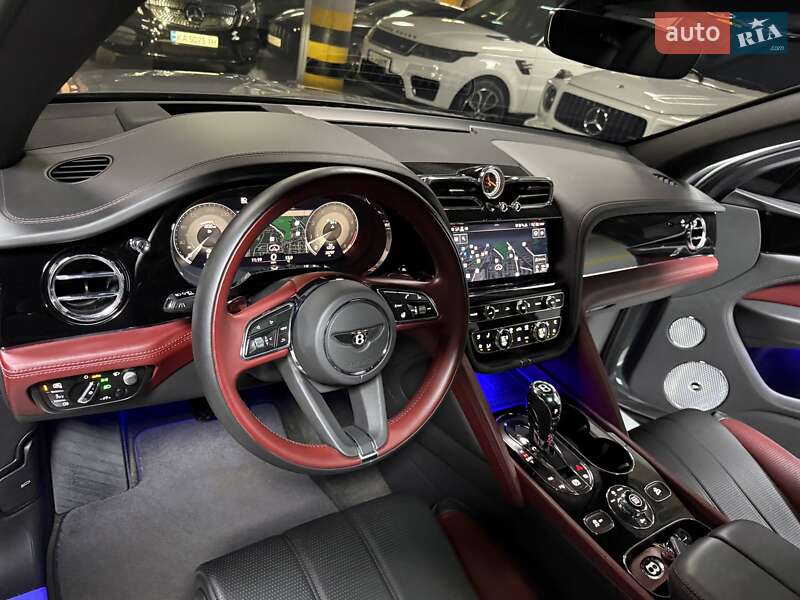 Позашляховик / Кросовер Bentley Bentayga 2022 в Києві фото 56 Позашляховик / Кросовер Bentley Bentayga 2022 в Києві