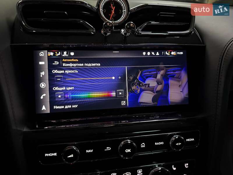 Позашляховик / Кросовер Bentley Bentayga 2022 в Києві фото 121 Позашляховик / Кросовер Bentley Bentayga 2022 в Києві