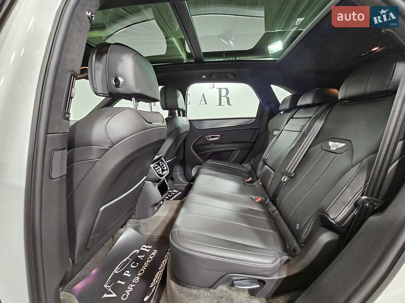 Внедорожник / Кроссовер Bentley Bentayga 2021 в Киеве фото 10 Внедорожник / Кроссовер Bentley Bentayga 2021 в Киеве