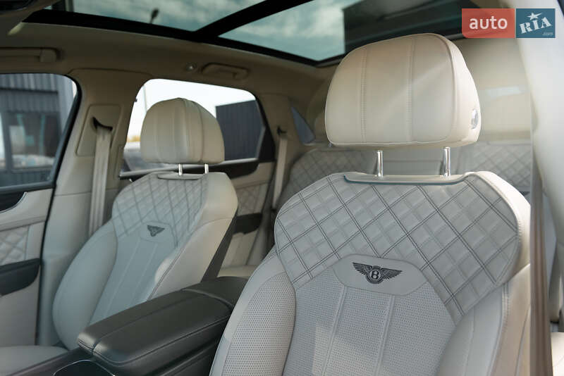 Внедорожник / Кроссовер Bentley Bentayga 2021 в Мукачево фото 35 Внедорожник / Кроссовер Bentley Bentayga 2021 в Мукачево