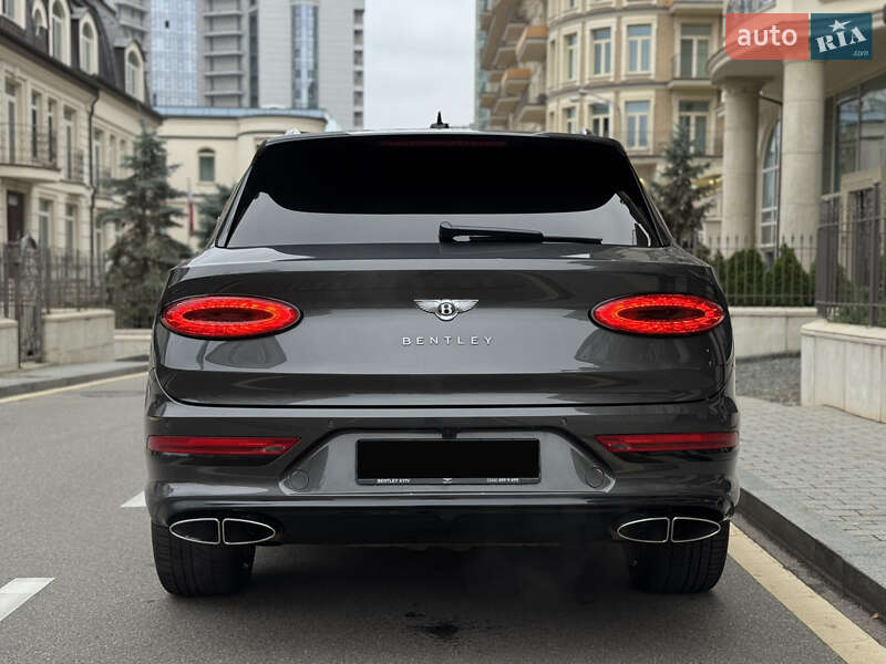 Внедорожник / Кроссовер Bentley Bentayga 2020 в Киеве