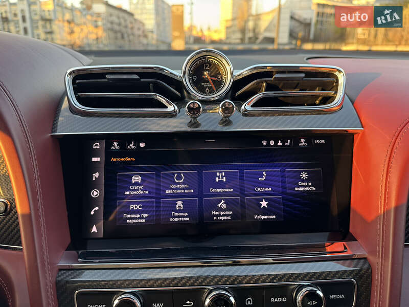 Внедорожник / Кроссовер Bentley Bentayga 2021 в Киеве