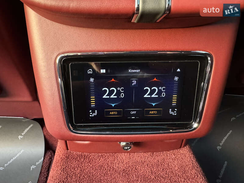 Внедорожник / Кроссовер Bentley Bentayga 2021 в Киеве