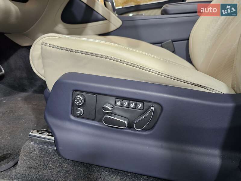 Внедорожник / Кроссовер Bentley Bentayga 2022 в Киеве фото 24 Внедорожник / Кроссовер Bentley Bentayga 2022 в Киеве