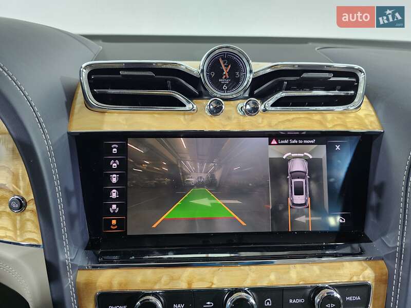 Внедорожник / Кроссовер Bentley Bentayga 2022 в Киеве фото 29 Внедорожник / Кроссовер Bentley Bentayga 2022 в Киеве