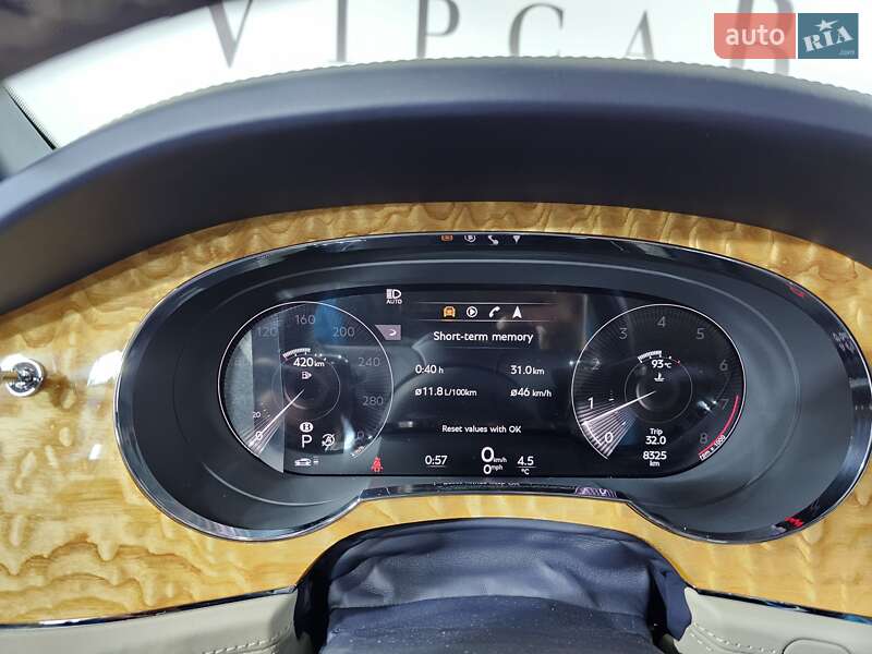 Внедорожник / Кроссовер Bentley Bentayga 2022 в Киеве фото 32 Внедорожник / Кроссовер Bentley Bentayga 2022 в Киеве