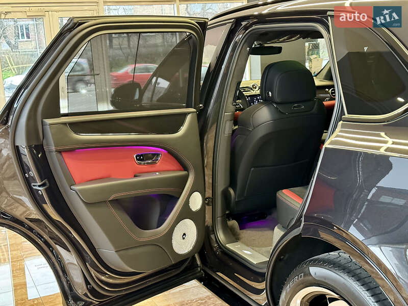 Внедорожник / Кроссовер Bentley Bentayga 2021 в Киеве фото 53 Внедорожник / Кроссовер Bentley Bentayga 2021 в Киеве